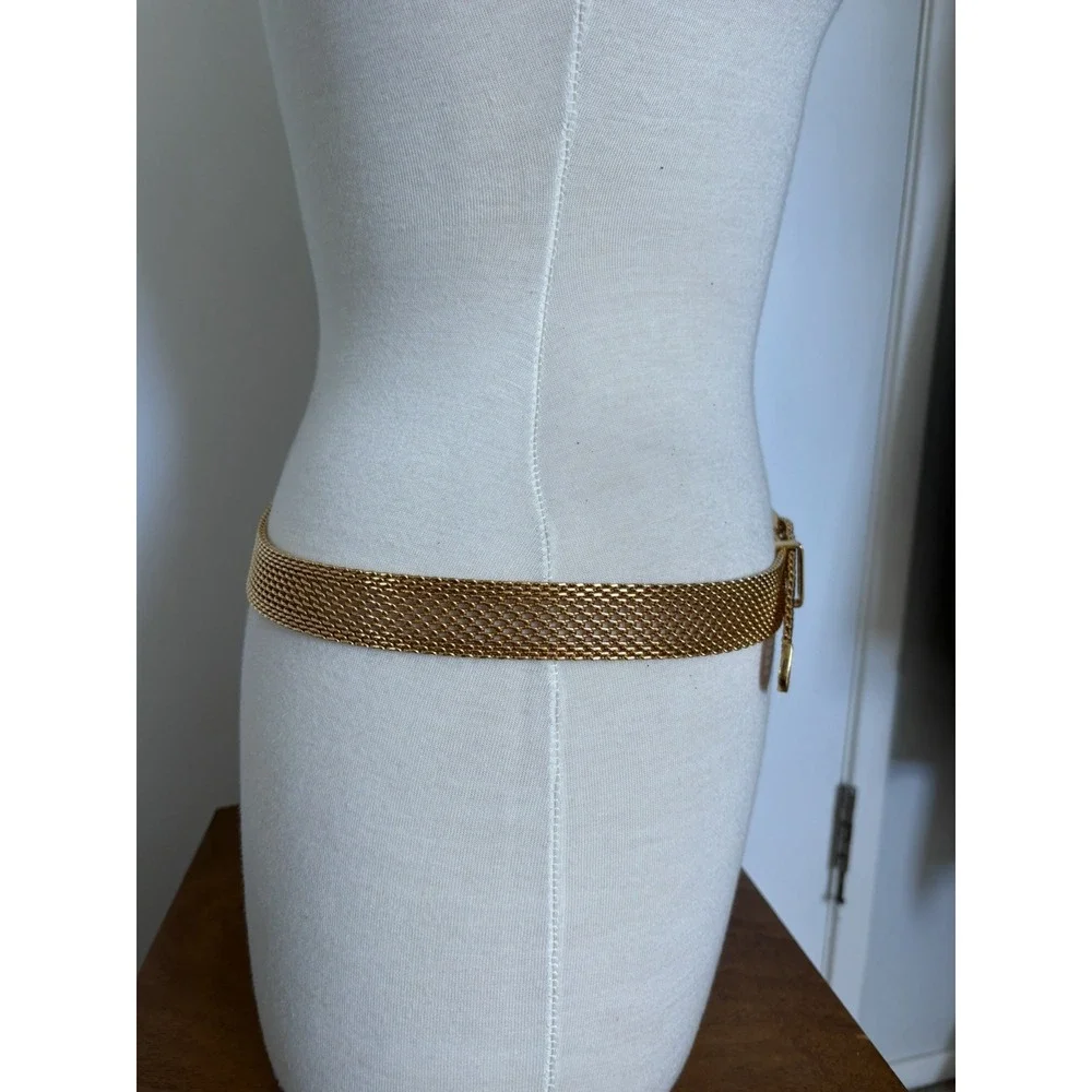 Vintage St. John Women's Adjustable Gold Tone Mesh Metal Link Chain Belt